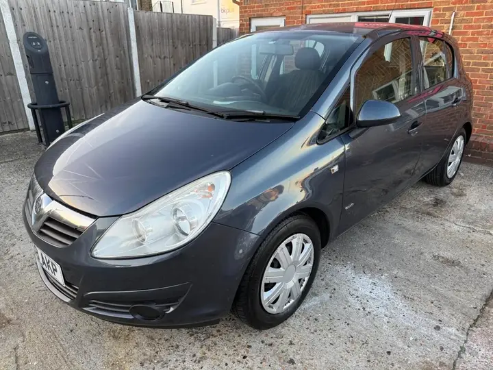 Vauxhall Corsa 2009 photo 3