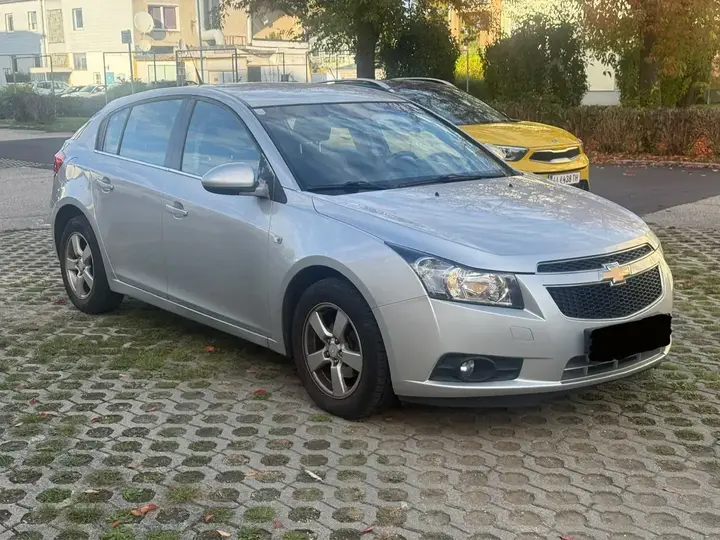 Chevrolet Cruze 2013 photo 2