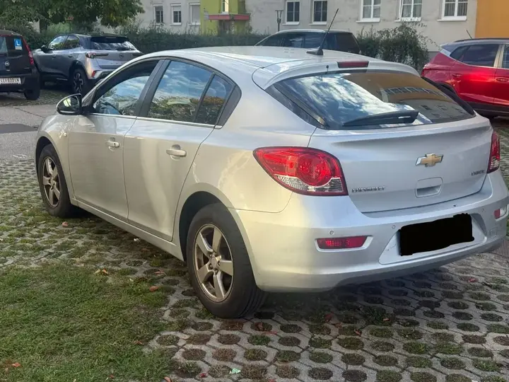 Chevrolet Cruze 2013 photo 3