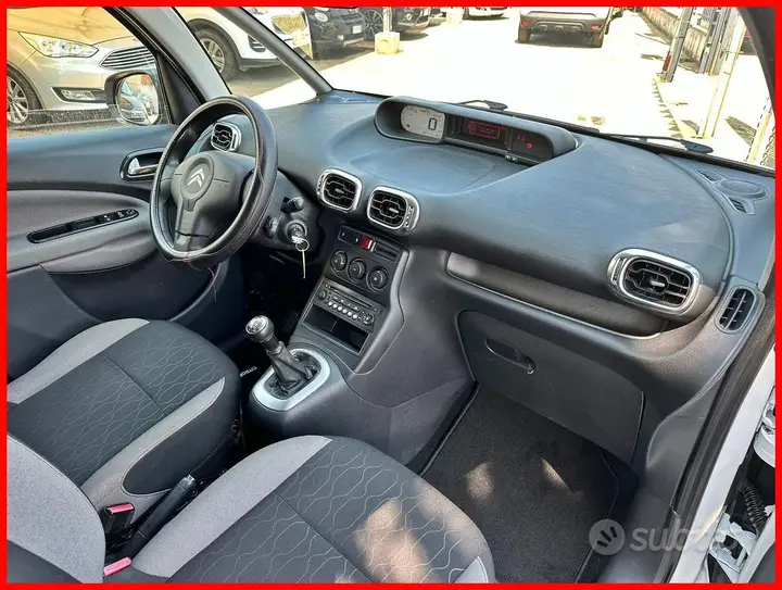 Citroen C3 Picasso 2015 photo 3