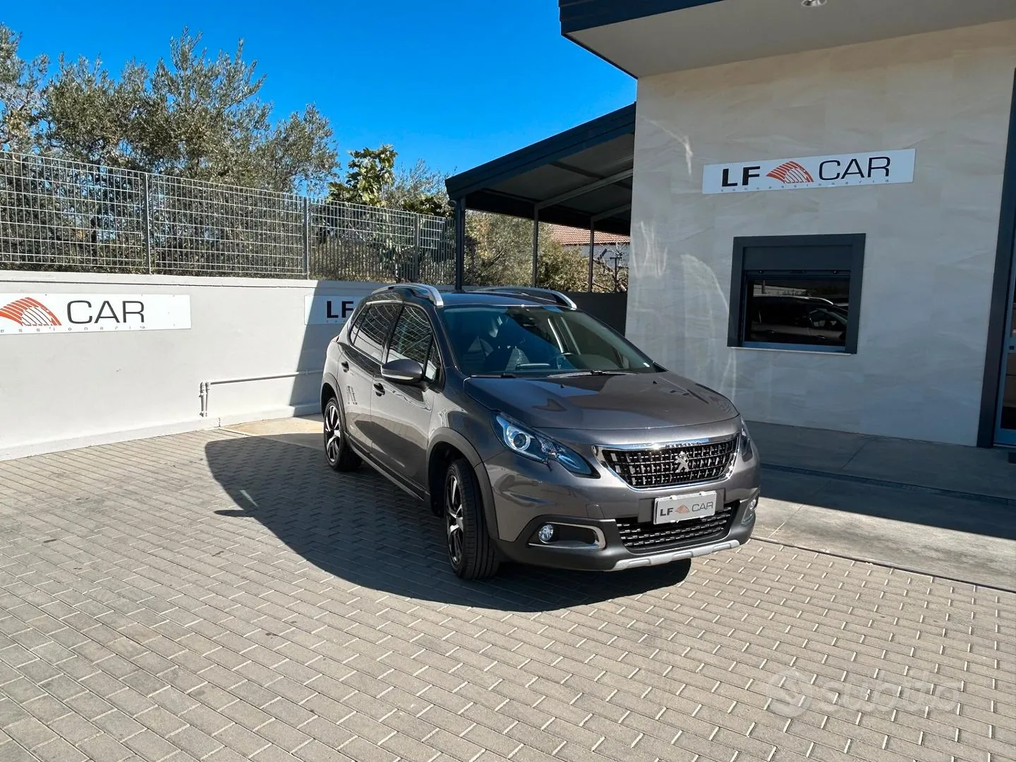 Peugeot 2008 2016 photo 3