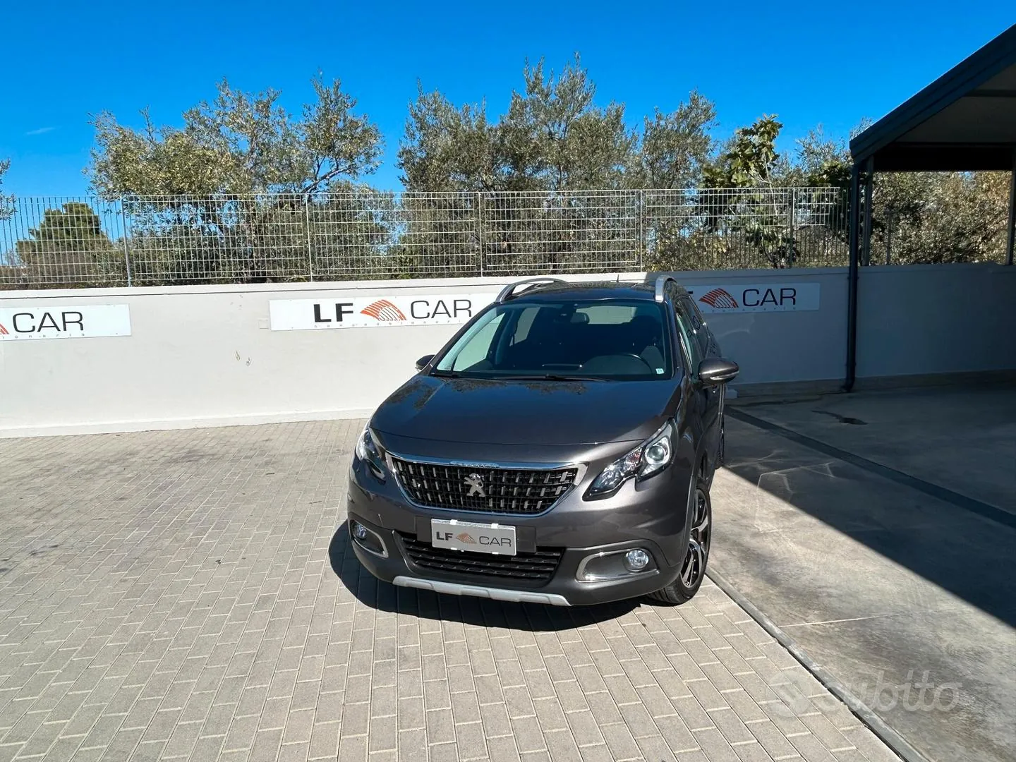 Peugeot 2008 2016 photo 2