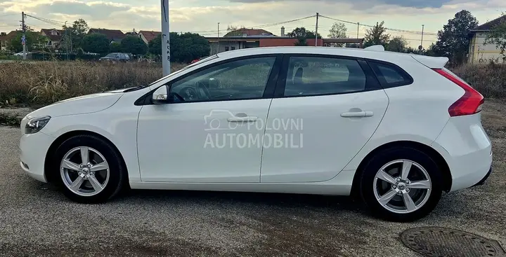 Volvo V40 2017 photo 3