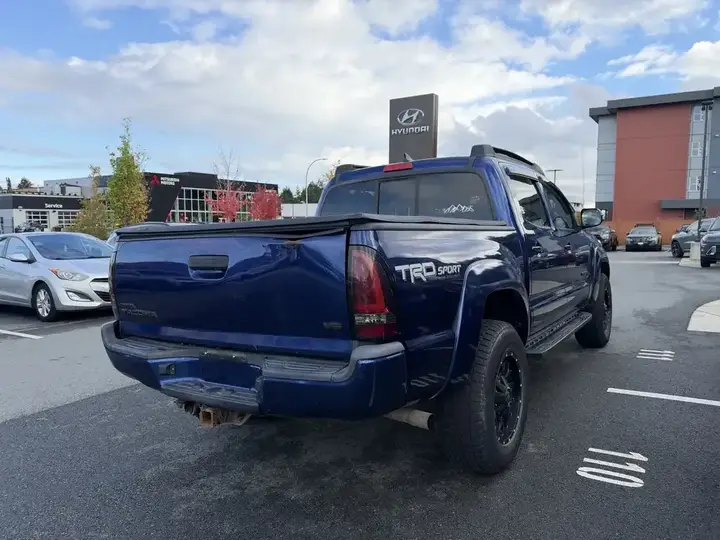 Toyota Tacoma 2015 photo 5