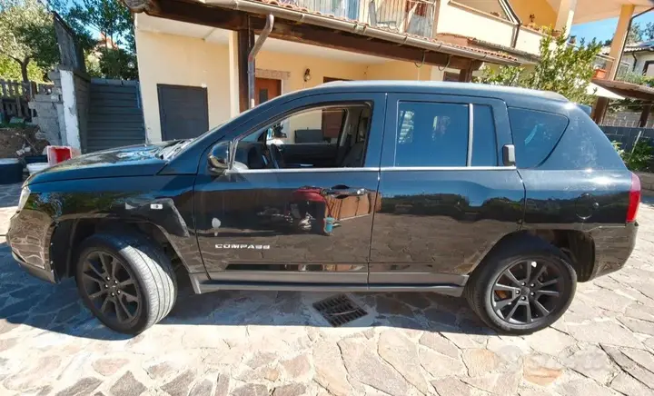 Jeep Compass 2013 photo 4