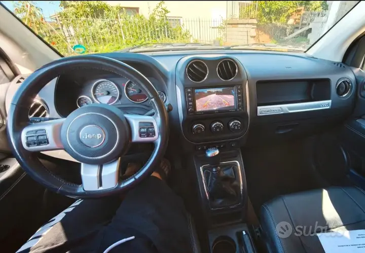 Jeep Compass 2013 photo 2