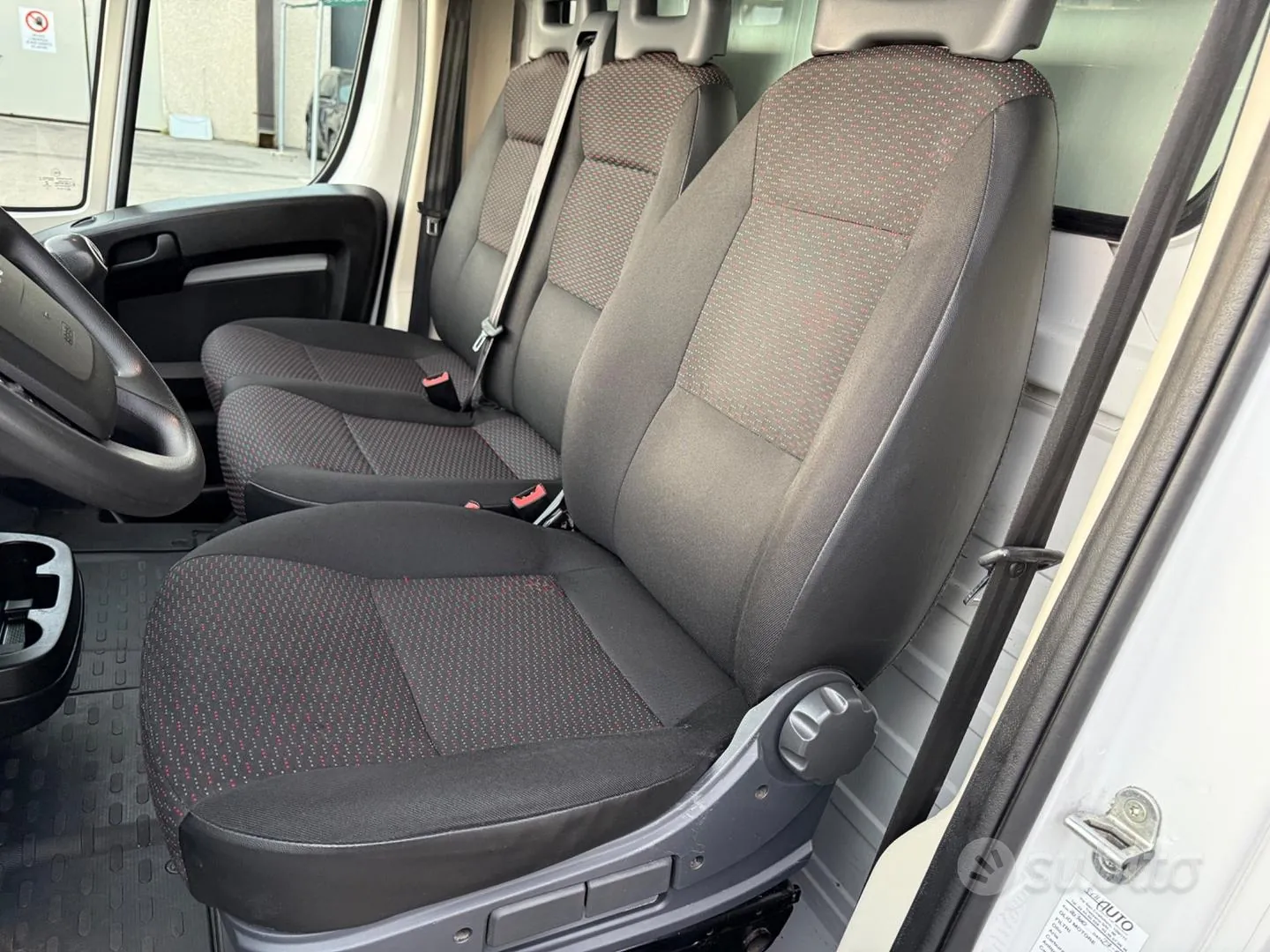 Peugeot Boxer 2022 photo 5