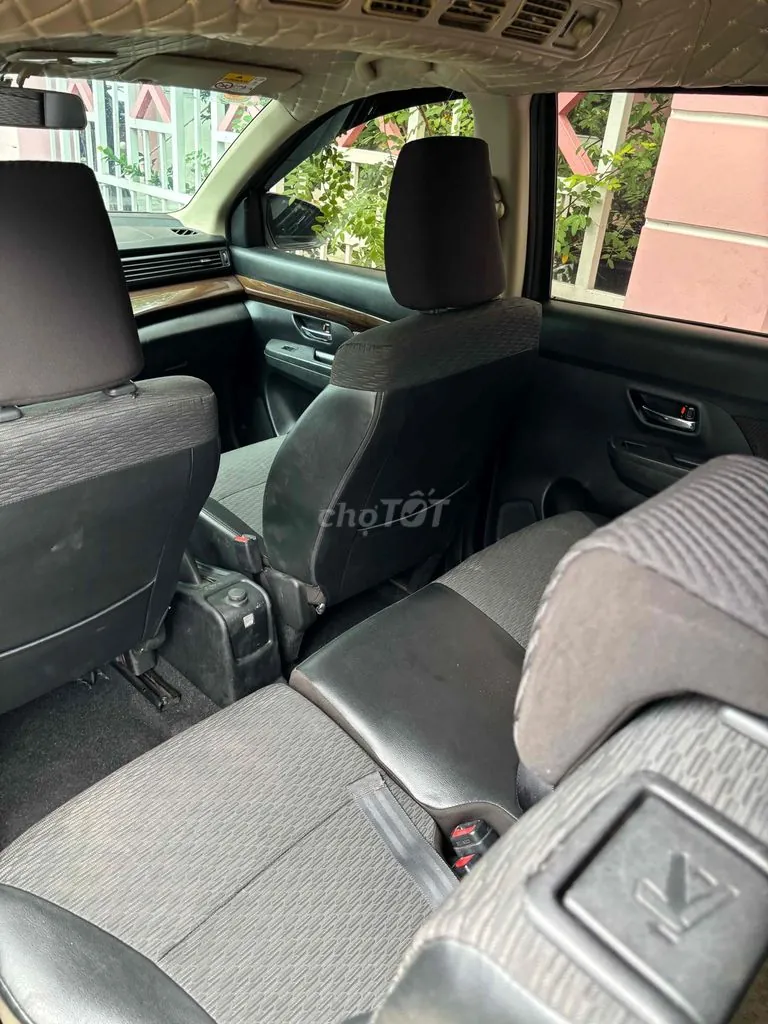Suzuki Ertiga 2019 photo 4
