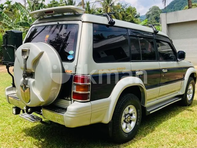 Mitsubishi Pajero 1994 photo 3