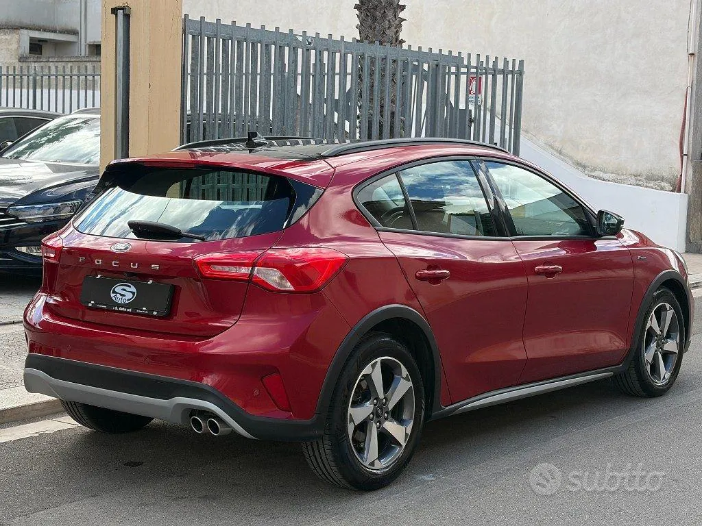 Ford Focus 2020 photo 3