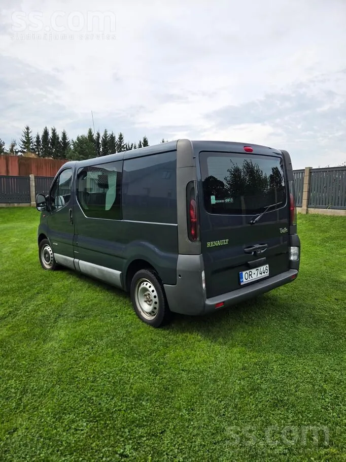 Renault Trafic 2004 photo 4