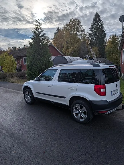 Skoda Yeti 2012 photo 3