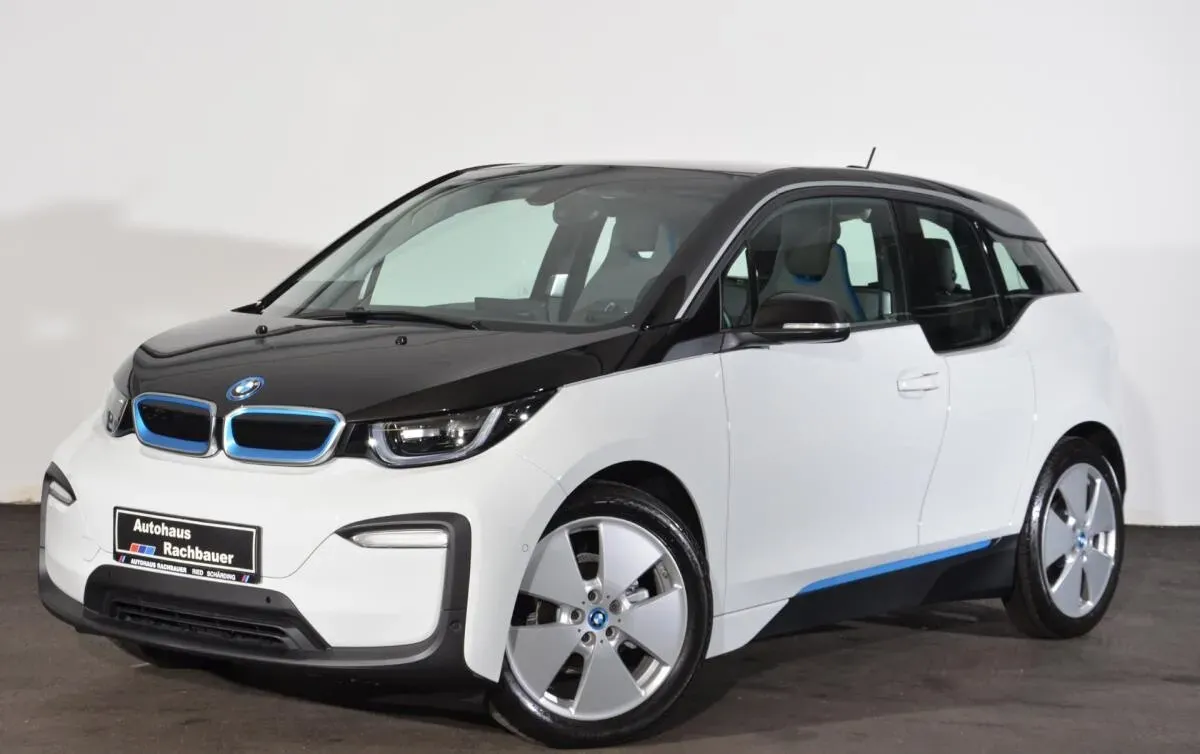 BMW I3