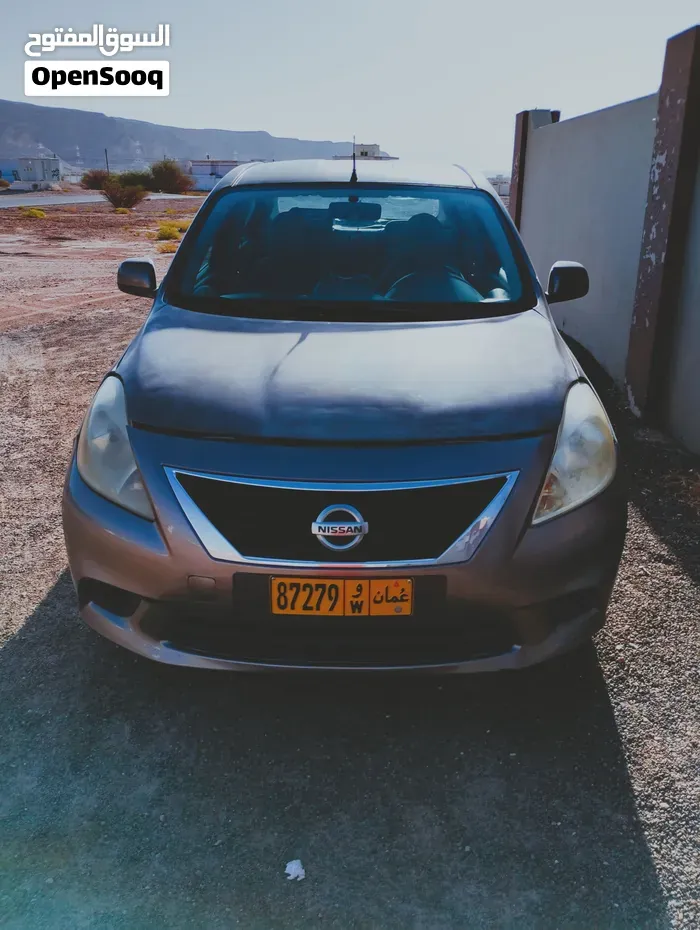 Nissan Sunny 2011 photo 5