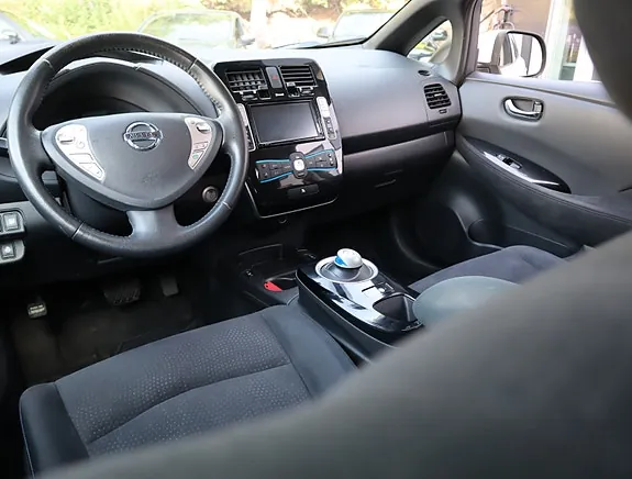 Nissan Leaf 2016 photo 5