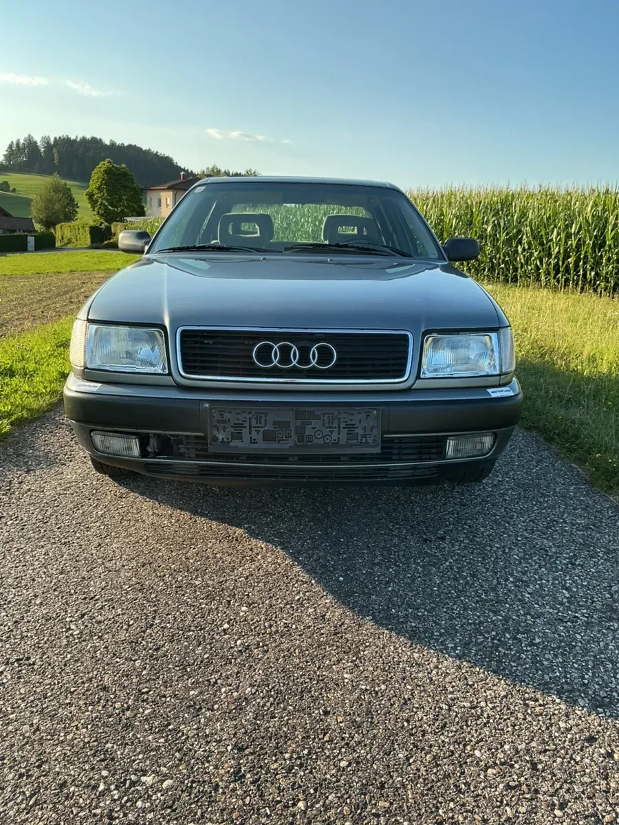 Audi 100 1991 photo 2