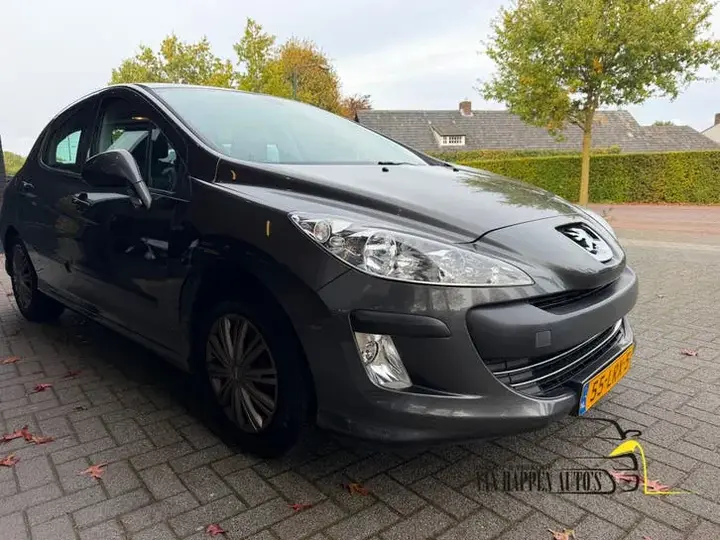 Peugeot 308 2010 photo 3