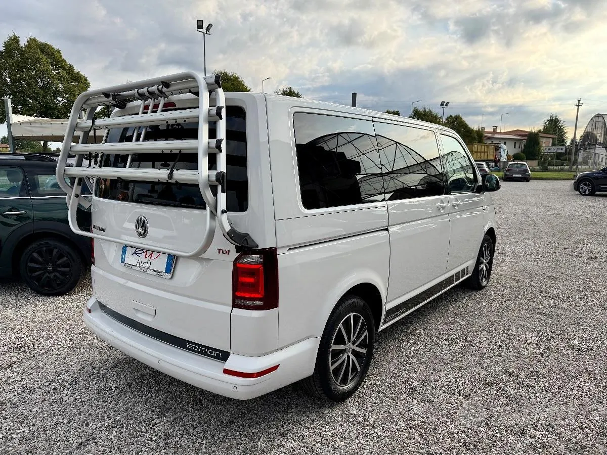 Volkswagen Multivan 2017 photo 5