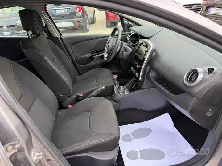 Renault Clio 2014 photo 5