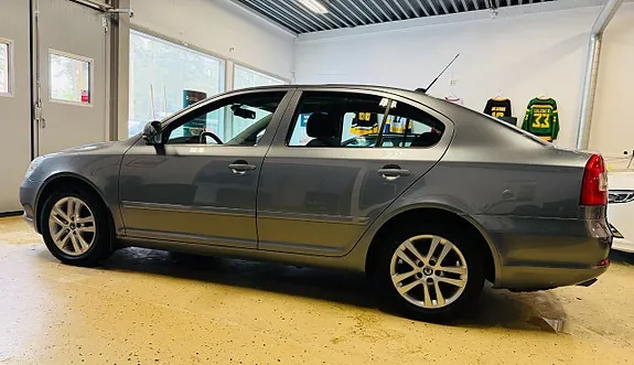 Skoda Octavia 2013 photo 3