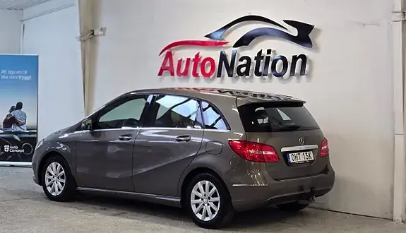 Mercedes-Benz B 180 2013 photo 4