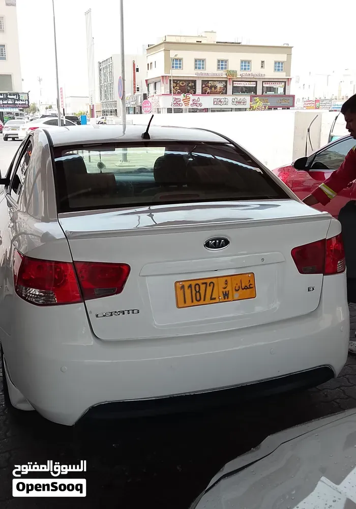 Kia Cerato 2011 photo 2