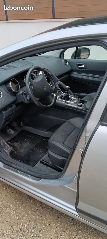 Peugeot 3008 2014 photo 3