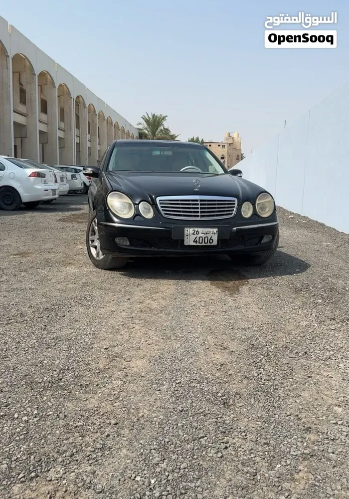 Mercedes-Benz E-Class 2005 photo 5