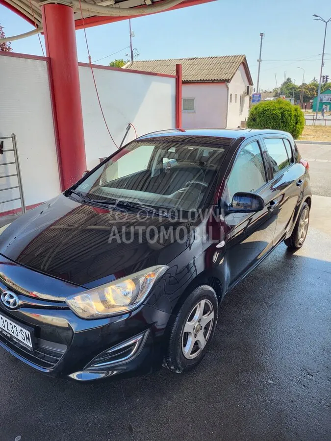 Hyundai I20