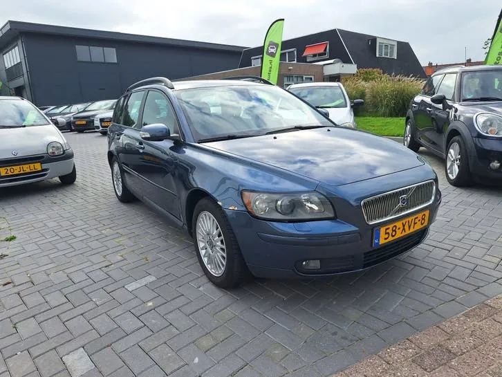 Volvo V50 2006 photo 2