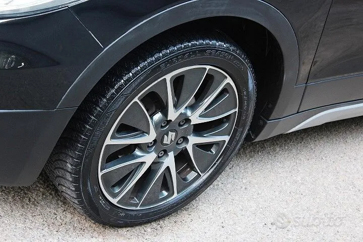 Suzuki S-Cross 2016 photo 5