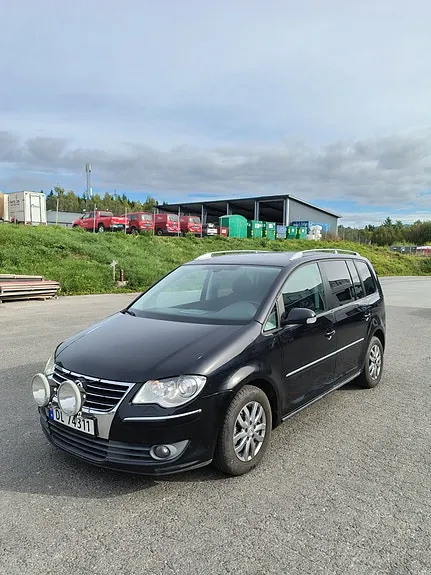 Volkswagen Touran 2008 photo 3