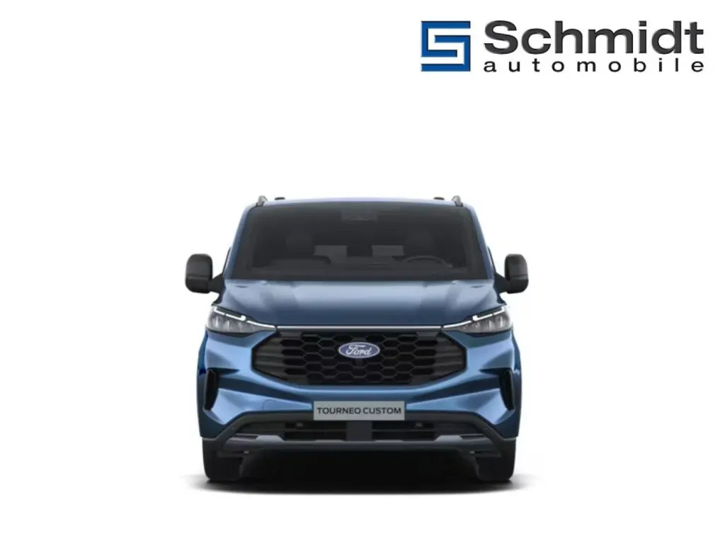 Ford Transit photo 2