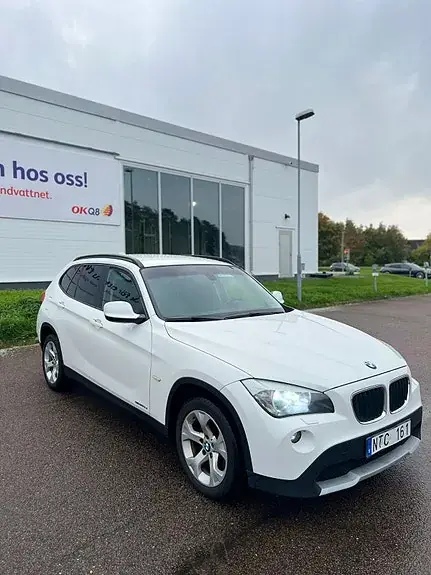 BMW X1 2011 photo 2