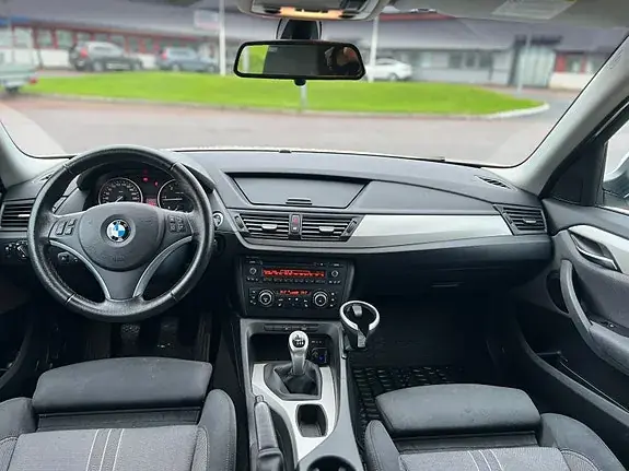BMW X1 2011 photo 4