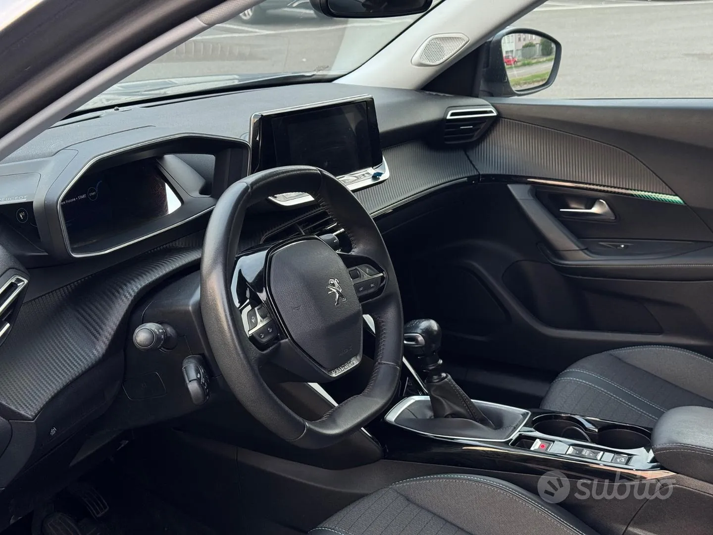 Peugeot 2008 2022 photo 4