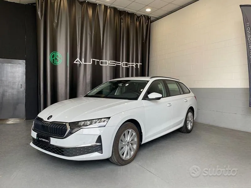 Skoda Octavia 2024 photo 3