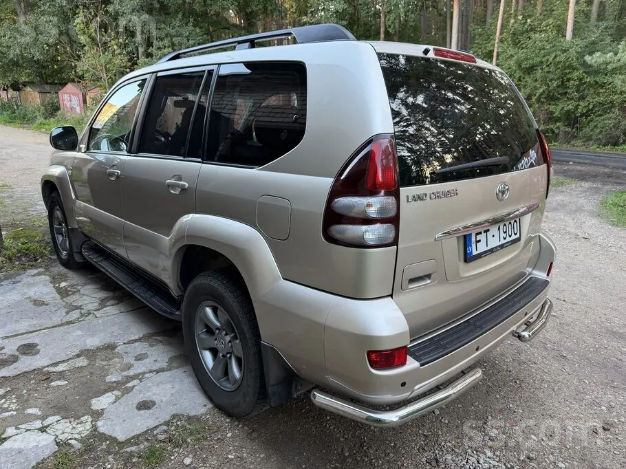 Toyota Land Cruiser 2007 photo 3