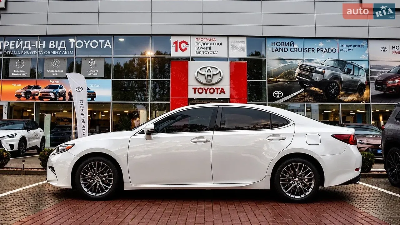 Lexus Es 2018 photo 3