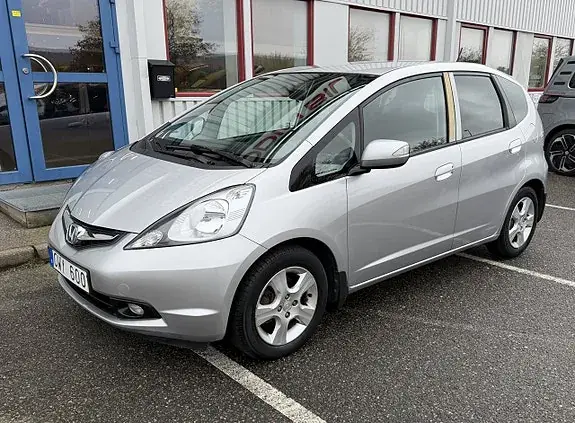 Honda Jazz 2011 photo 3
