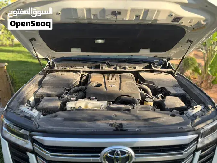 Toyota Land Cruiser Gxr 2022 photo 4