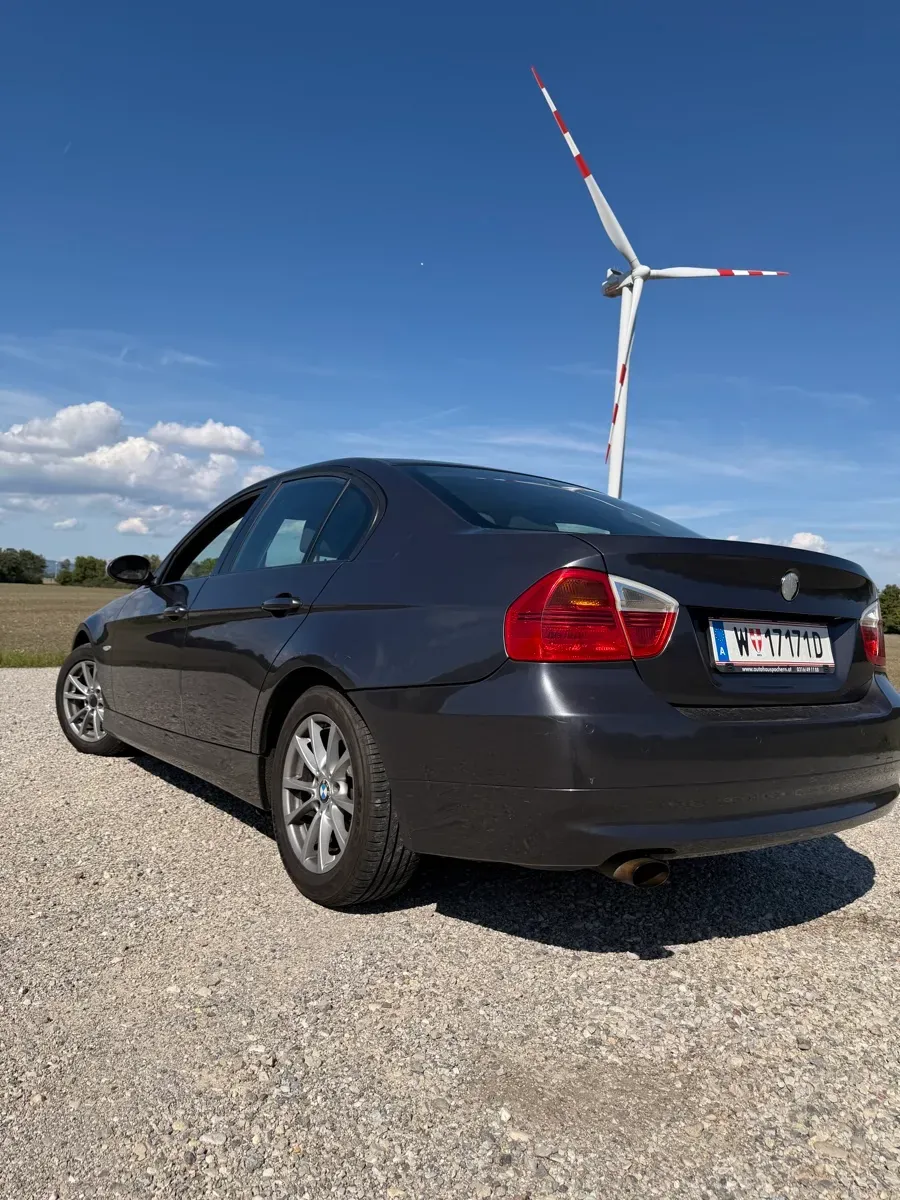 BMW 3 Series 2006 photo 3