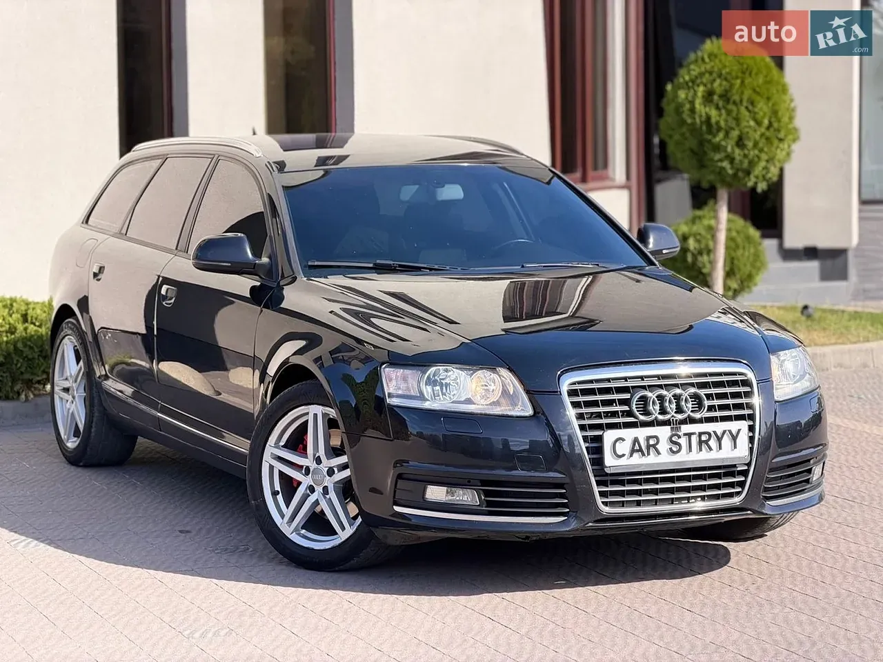 Audi A6 2011 photo 2