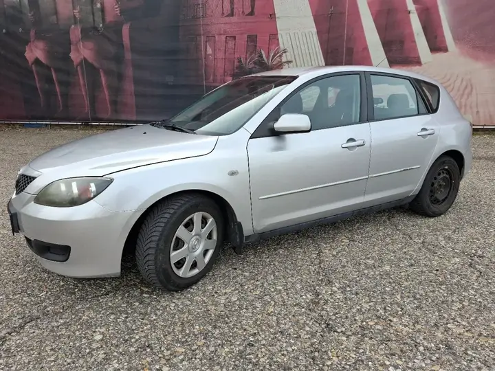 Mazda Mazda3 2007 photo 3