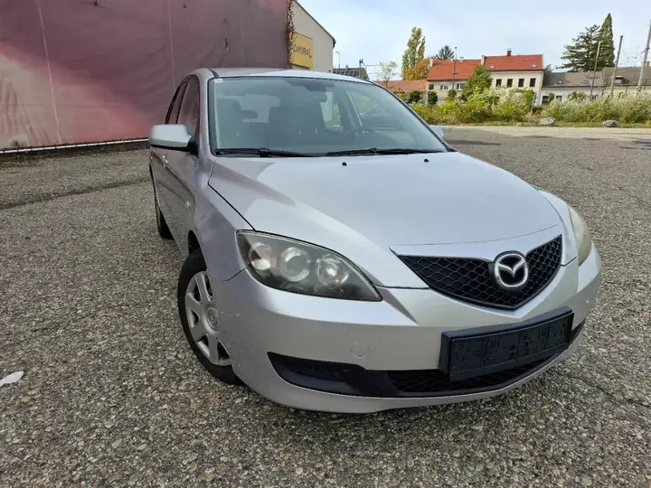 Mazda Mazda3 2007 photo 2
