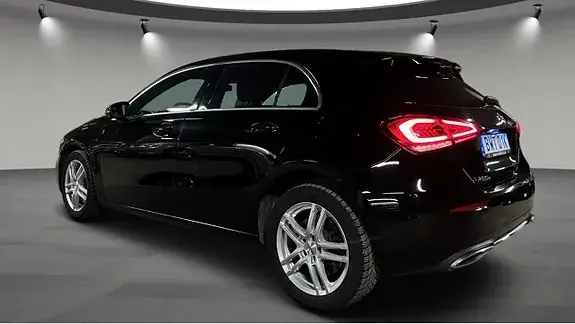 Mercedes-Benz A 250 E 2021 photo 3
