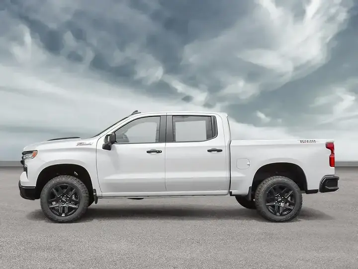 Chevrolet Silverado 1500 2026 photo 3