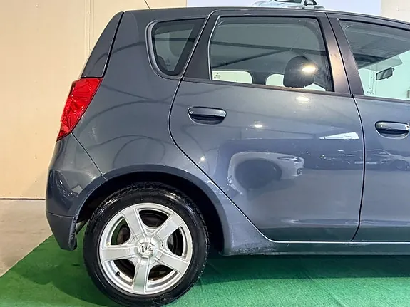 Mitsubishi Colt 2010 photo 4
