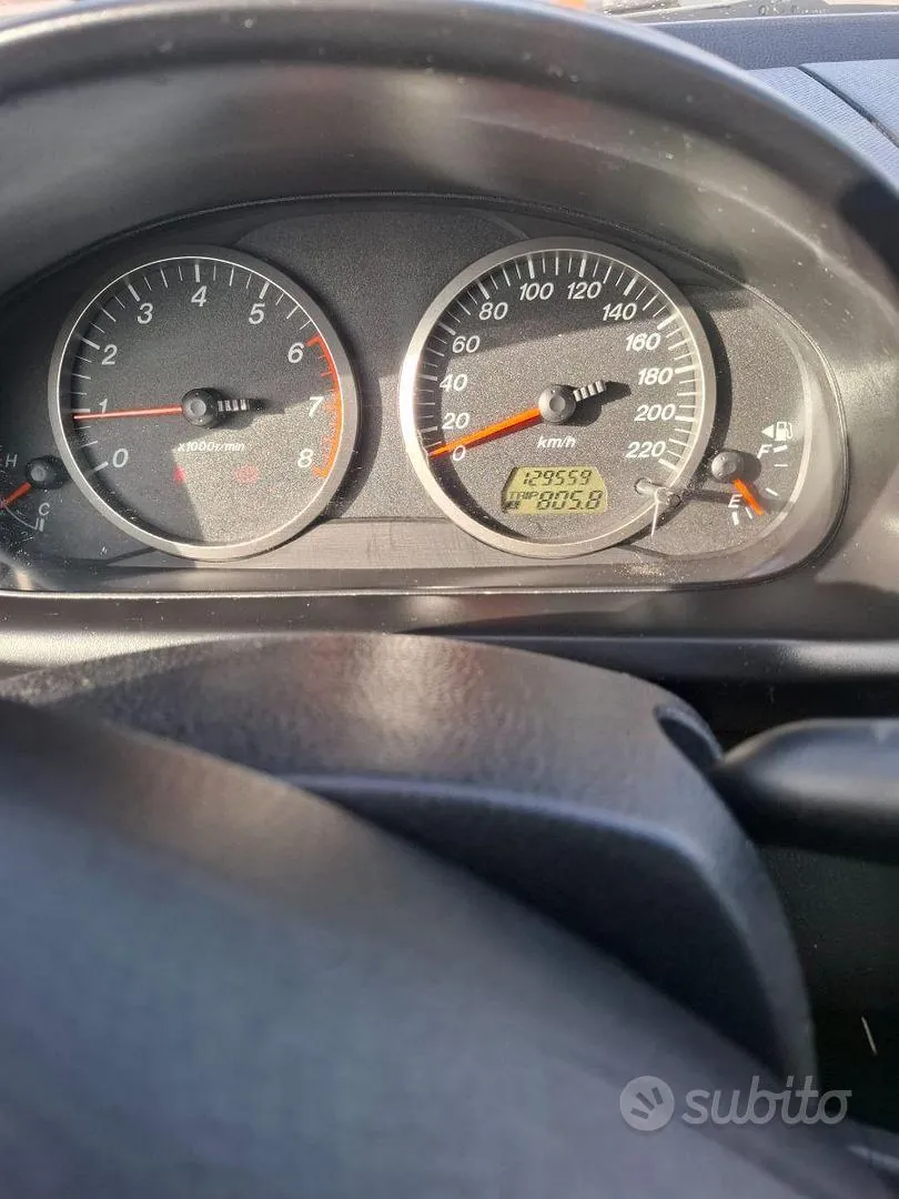 Mazda 2 2006 photo 4