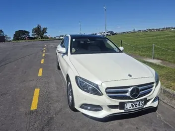 Mercedes-Benz C 250 2015 photo 2